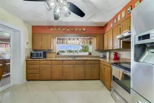 9551 Bear Lake Cir, Apopka, FL 32703 - Photo 13