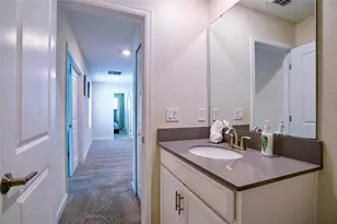 4535 Narrative Ln, Kissimmee, FL 34746 - Photo 9