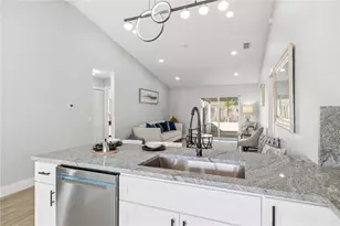 1228 Holly Springs Cir, Orlando, FL 32825 - Photo 7