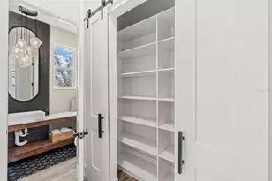 726 Ellwood Ave, Orlando, FL 32804 - Photo 17