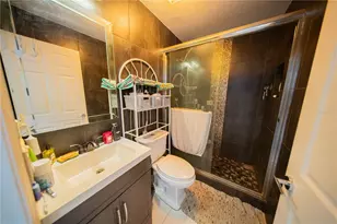 1369 Glenwick Dr, Windermere, FL 34786 - Photo 11