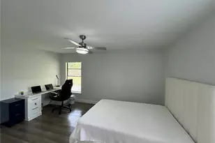 3926 Greenview Pines Ct, Orlando, FL 32817 - Photo 13