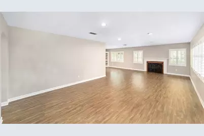 1523 NW 11th Road, Gainesville, FL 32605 - Photo 9