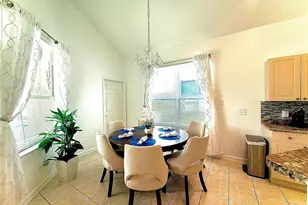 8016 King Palm Cir, Kissimmee, FL 34747 - Photo 23