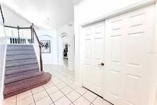 8016 King Palm Cir, Kissimmee, FL 34747 - Photo 13