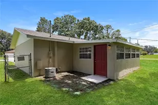 4049 Tonya Ct, Lakeland, FL 33813 - Photo 15