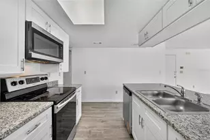 2029 Royal Bay Blvd, Kissimmee, FL 34746 - Photo 27