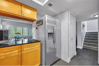 5377 Vineland Road #1-D, Orlando, FL 32811 - Photo 11