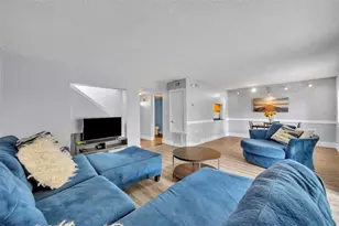 5377 Vineland Rd, Orlando, FL 32811 - Photo 9