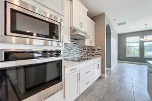 9723 Lost Creek Dr, Winter Garden, FL 34787 - Photo 7