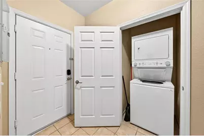 3176 Feltrim Place #401, Kissimmee, FL 34747 - Photo 15