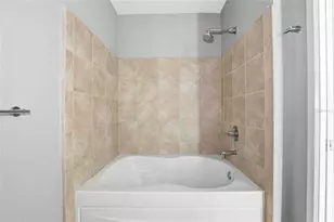 150 E Robinson St, Orlando, FL 32801 - Photo 13