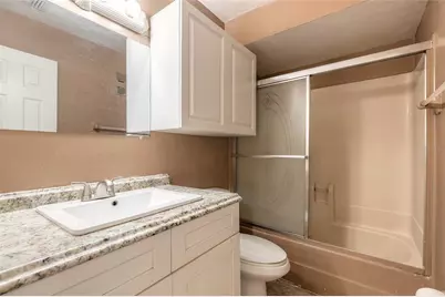 1672 Espanola Avenue, Daytona Beach, FL 32117 - Photo 17