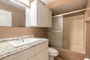 1672 Espanola Ave, Daytona Beach, FL 32117 - Photo 17