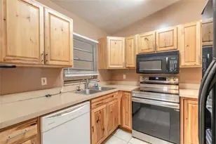 1672 Espanola Ave, Daytona Beach, FL 32117 - Photo 9