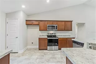 430 Big Sioux Ct, Kissimmee, FL 34759 - Photo 9