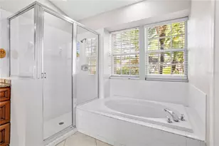 982 Big Oaks Dr, Oviedo, FL 32765 - Photo 9