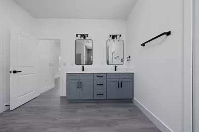 3270 Framinghan Avenue SW, Palm Bay, FL 32908 - Photo 27