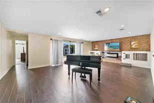 33 S Ortman Dr, Orlando, FL 32805 - Photo 11