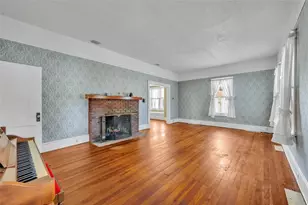 207 N Perkins St, Leesburg, FL 34748 - Photo 5