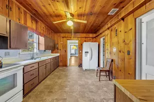 207 N Perkins St, Leesburg, FL 34748 - Photo 9