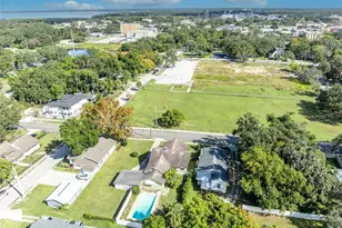 207 N Perkins St, Leesburg, FL 34748 - Photo 31