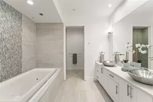 150 E Robinson St, Orlando, FL 32801 - Photo 23