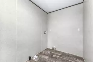 892 SE 124th Ave, Webster, FL 33597 - Photo 9