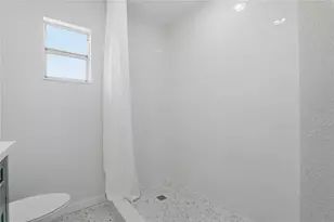 316 Country Club Dr, Oldsmar, FL 34677 - Photo 23