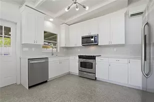 316 Country Club Dr, Oldsmar, FL 34677 - Photo 15