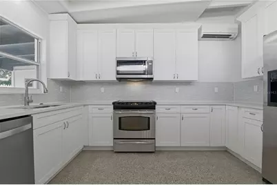 316 Country Club Drive, Oldsmar, FL 34677 - Photo 17