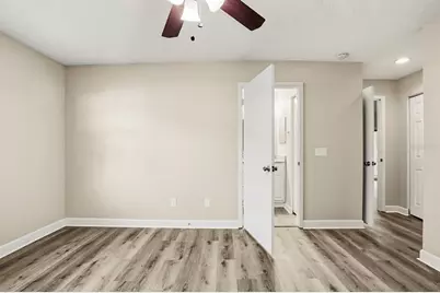 15009 Naples Place, Tampa, FL 33624 - Photo 25