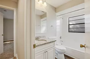 15009 Naples Pl, Tampa, FL 33624 - Photo 35