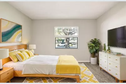 15009 Naples Place, Tampa, FL 33624 - Photo 9