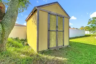 635 Fresno Ct, Kissimmee, FL 34758 - Photo 29