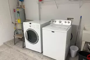 1023 David Walker Dr, Tavares, FL 32778 - Photo 19