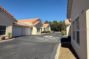 1023 David Walker Dr, Tavares, FL 32778 - Photo 23