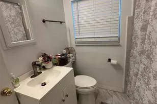 1781 Sylvan Dr, Clearwater, FL 33755 - Photo 11