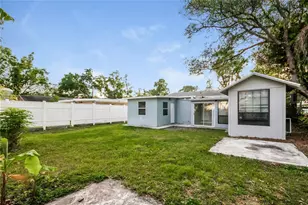 6813 N Clearview Ave, Tampa, FL 33614 - Photo 13