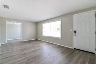 3914 Deleuil Ave, Tampa, FL 33610 - Photo 3