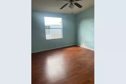 1722 Myrtle Beach Drive, The Villages, FL 32159 - Photo 9