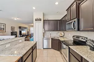 4297 Regal Town Ln, Lake Mary, FL 32746 - Photo 15