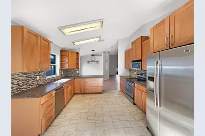 3854 Bellewater Boulevard, Riverview, FL 33578 - Photo 13