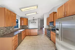 3854 Bellewater Blvd, Riverview, FL 33578 - Photo 13