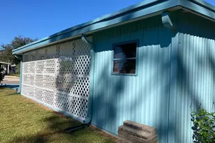 2824 Manatee Rd, Tavares, FL 32778 - Photo 5