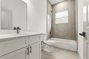 23368 Mayville Ave, Port Charlotte, FL 33980 - Photo 17