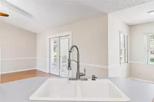 36517 Francis Dr, Grand Island, FL 32735 - Photo 11