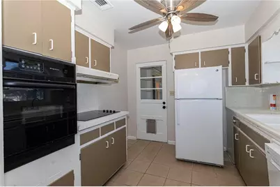 776 Carew Avenue, Orlando, FL 32804 - Photo 7