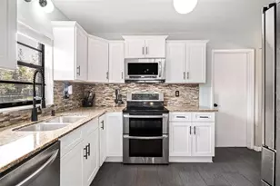 2042 Yorkshire Dr, Winter Park, FL 32792 - Photo 13