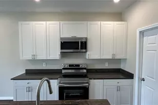 615 Lake Shore Pkwy, Davenport, FL 33896 - Photo 7